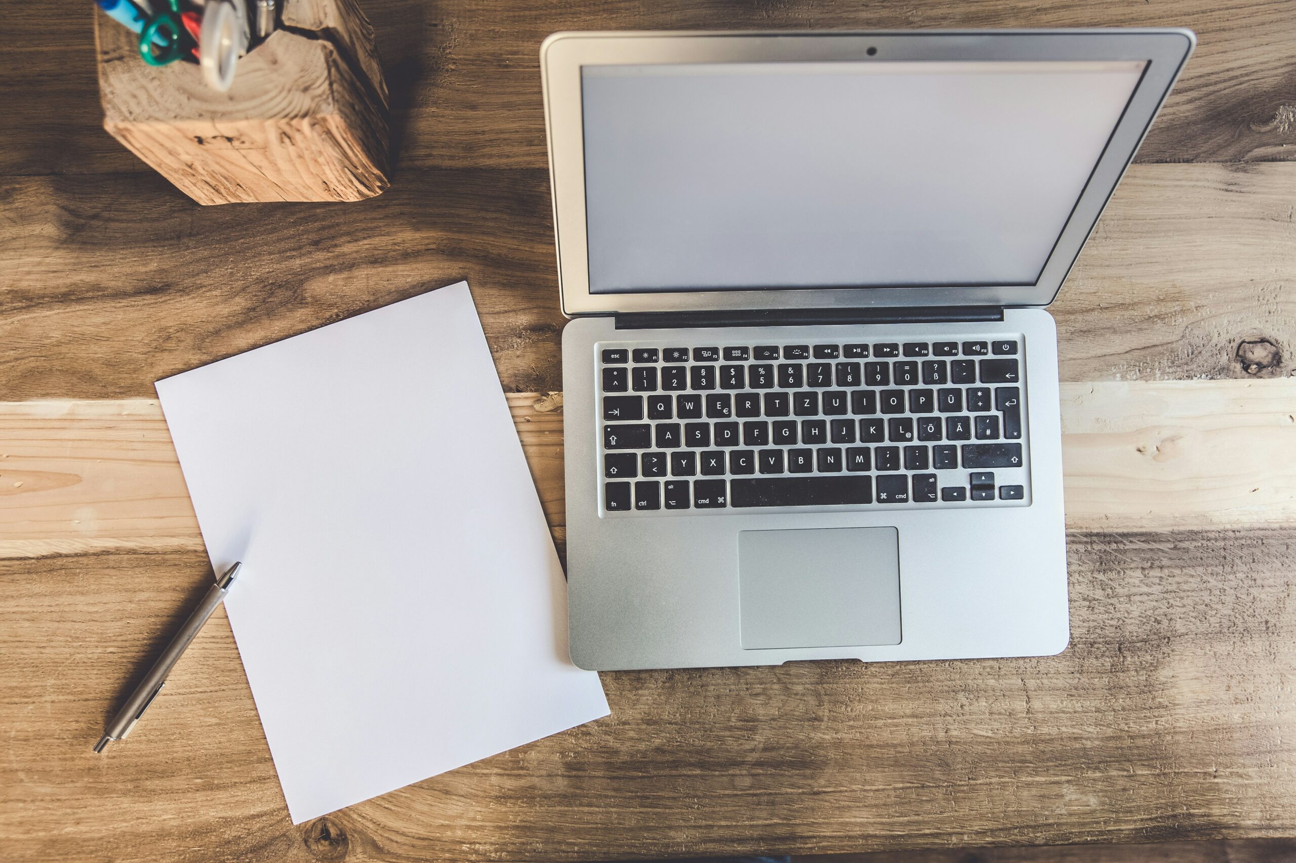 Cara Menghidupkan Laptop yang Beragam, Bukan Cuma Tombol Power